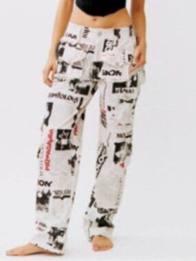 With Jean Tommy Newspaper Print Cargo Pants with buckle detailing XS